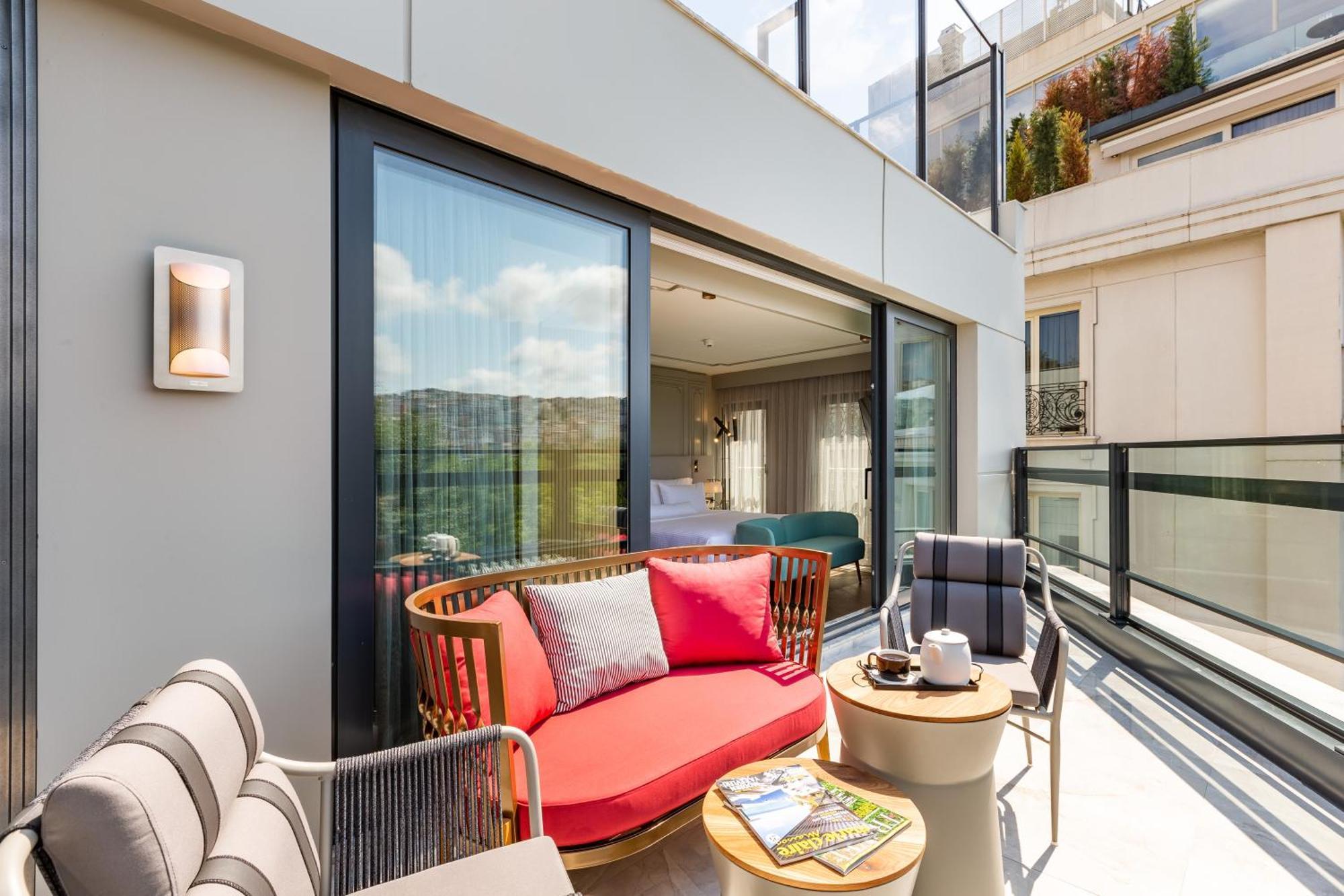 Stayso The House Hotel Istanbul Exterior foto The Terrace at The Ivy Collection