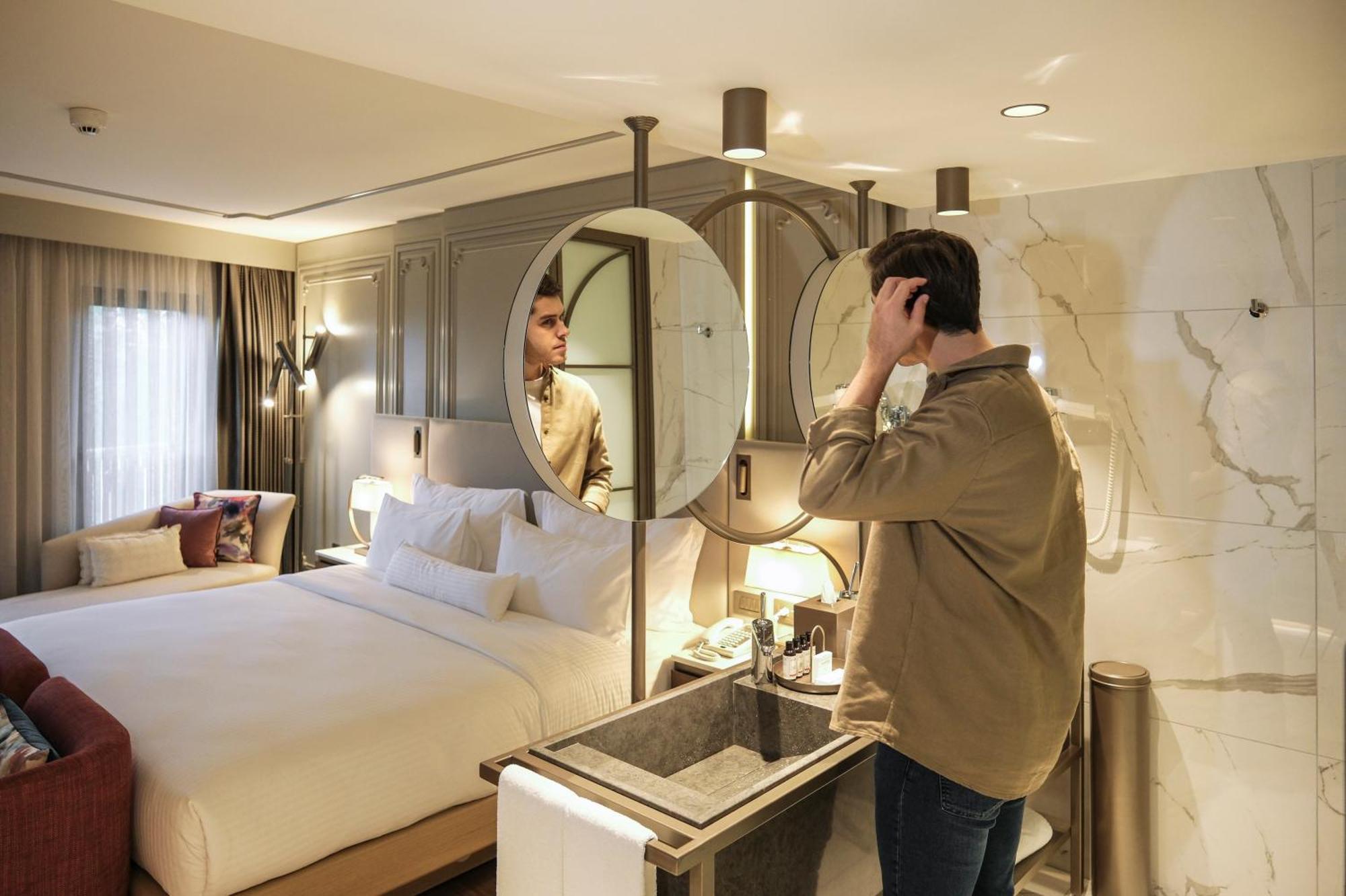 Stayso The House Hotel Istanbul Zimmer foto A guest at the hotel