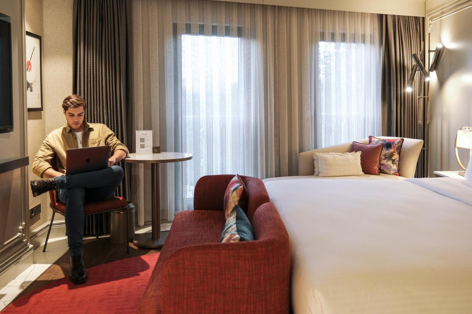 Stayso The House Hotel Istanbul Zimmer foto A guest room at the hotel