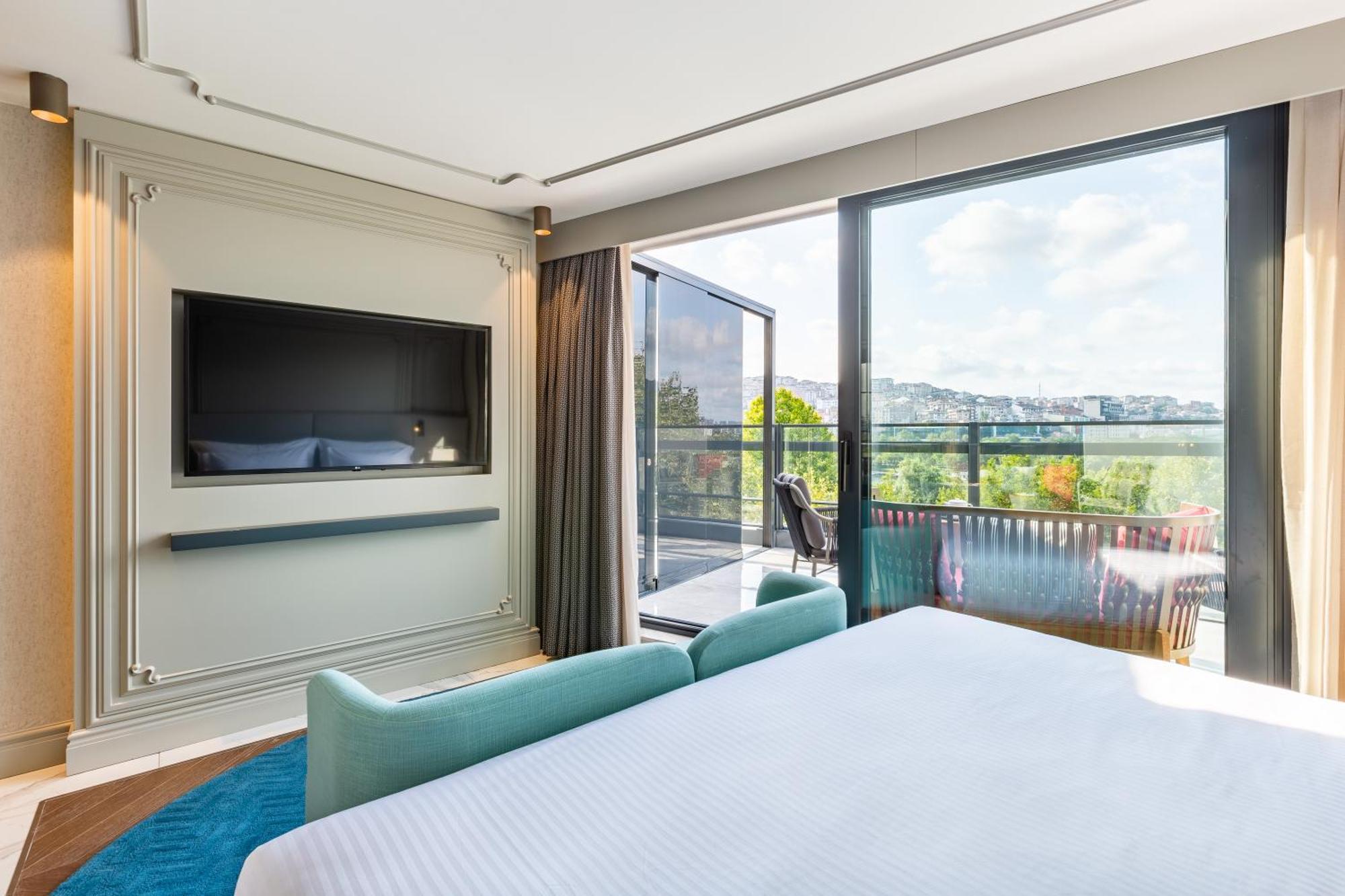 Stayso The House Hotel Istanbul Zimmer foto A bedroom at the hotel