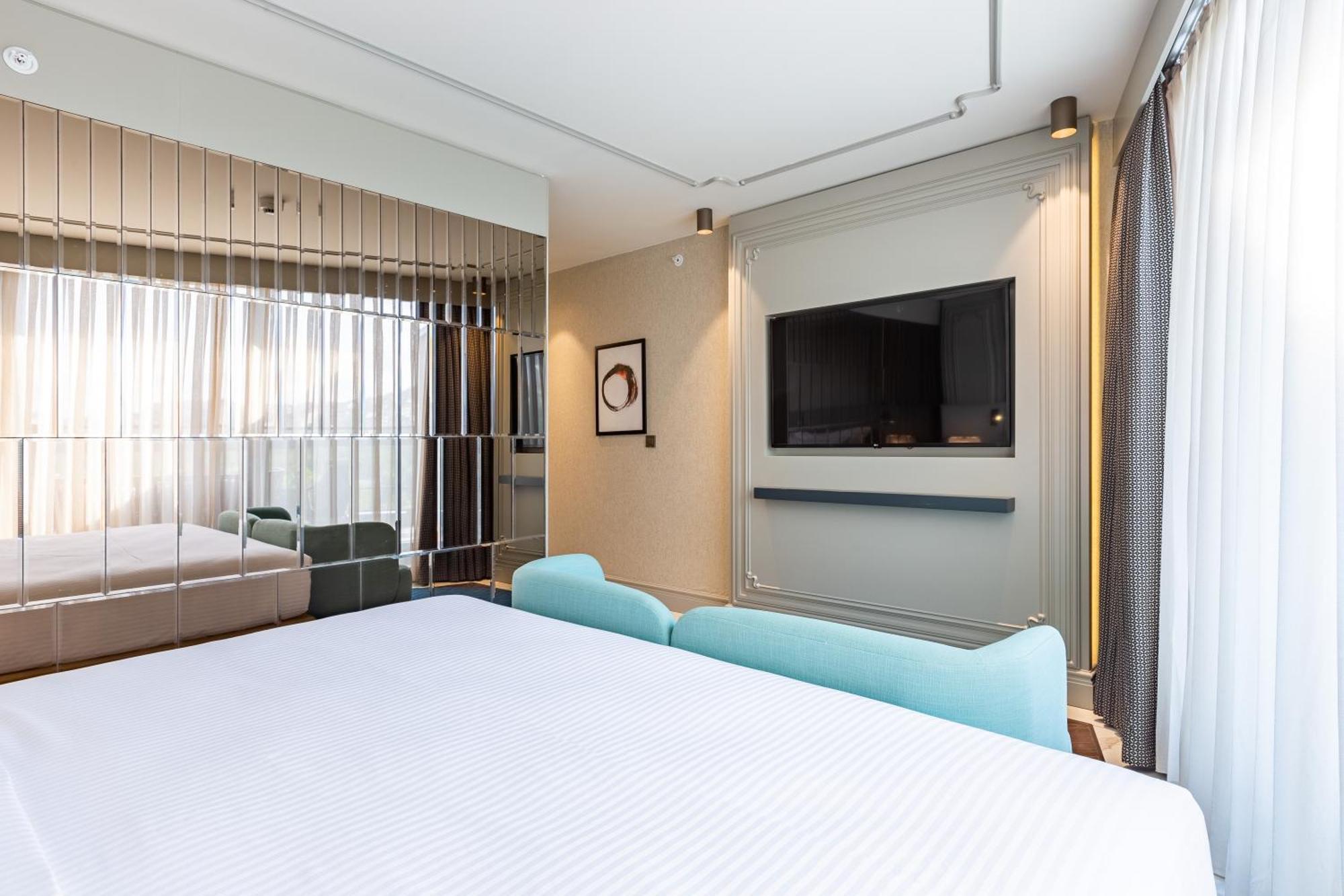 Stayso The House Hotel Istanbul Zimmer foto A bedroom at the hotel