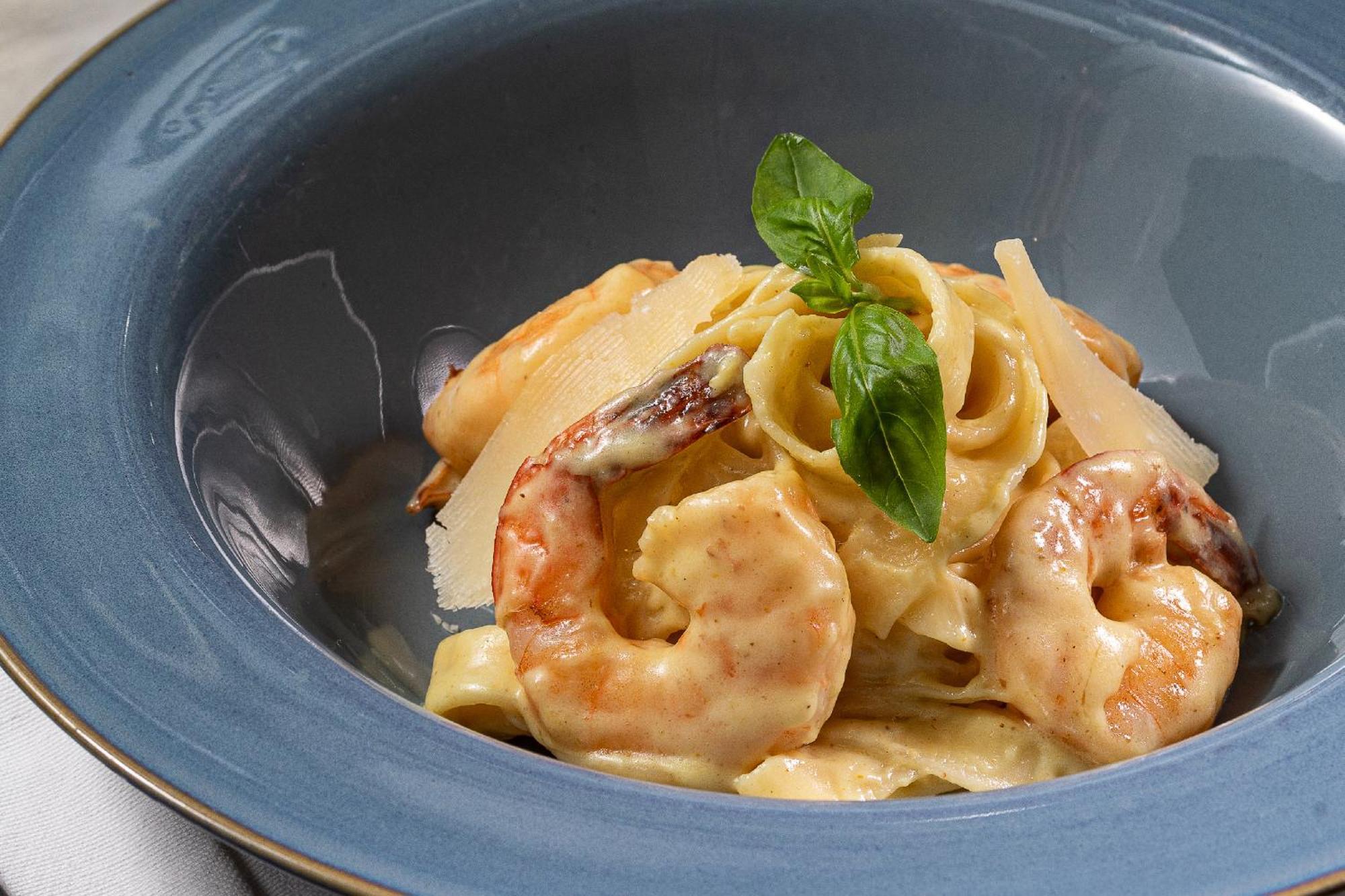 Stayso The House Hotel Istanbul Exterior foto Shrimp and pasta